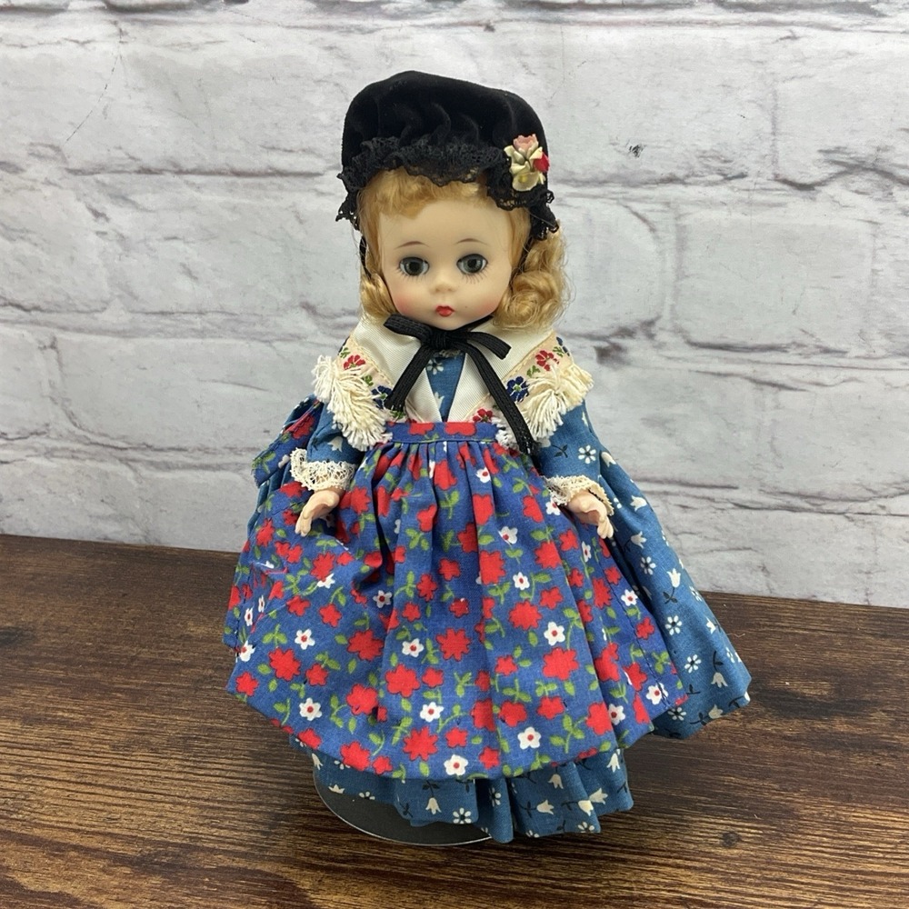 Madame Alexander Vintage 8" Doll Germany International Little Women 1960's